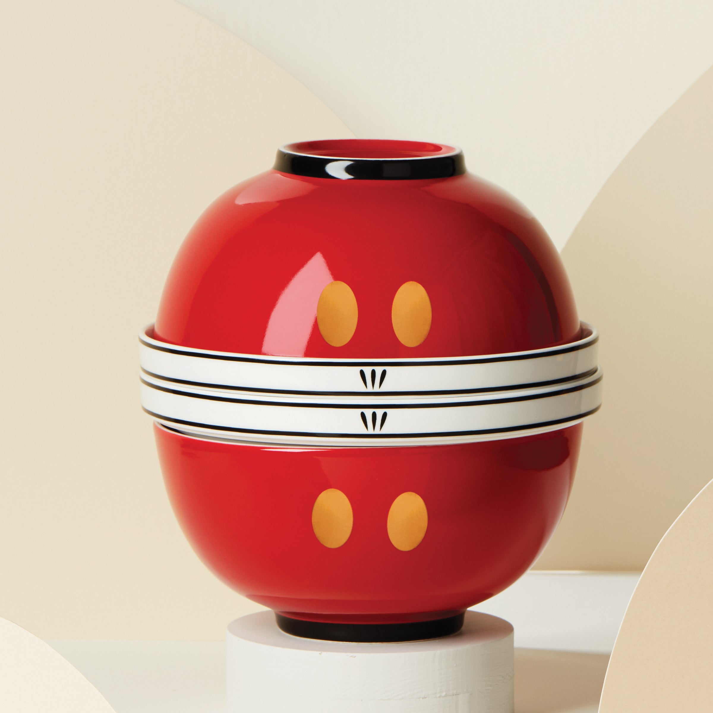 Disney 8-Piece Nesting Dinnerware Set