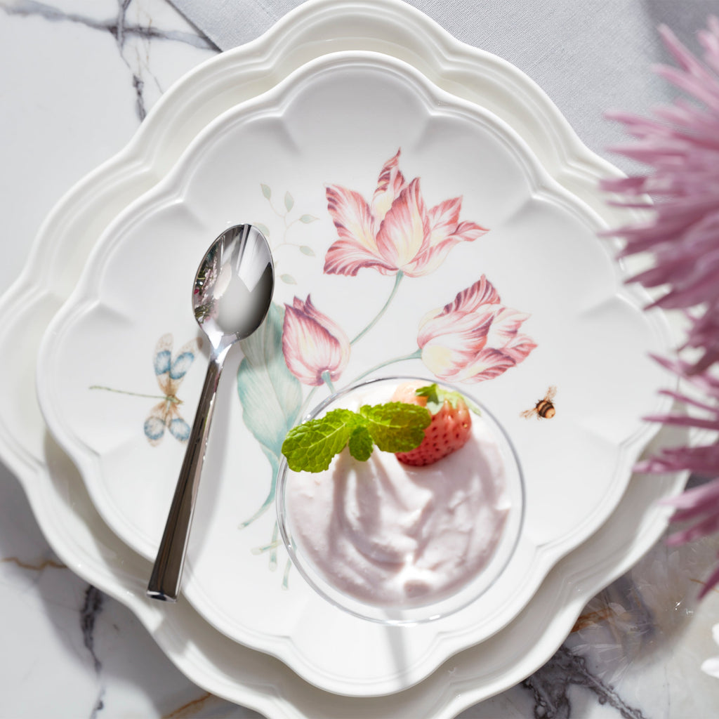 Butterfly Meadow Square 18-Piece Dinnerware Set