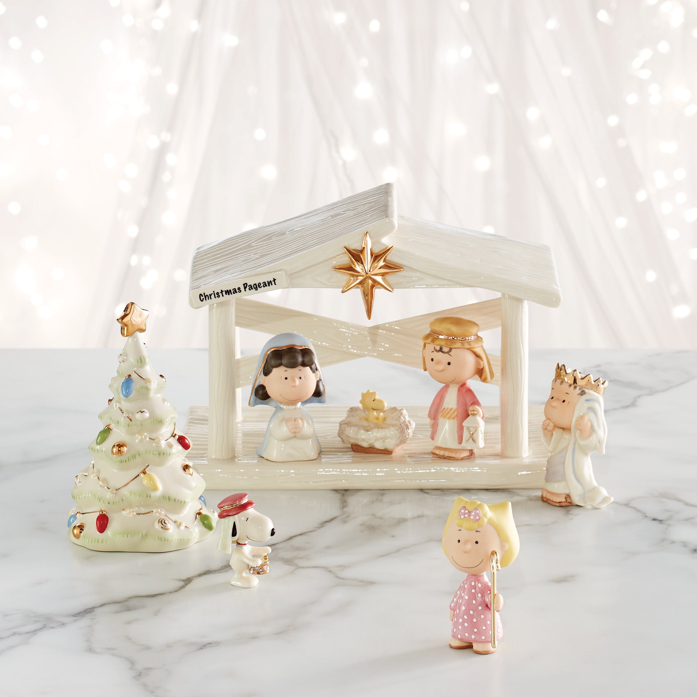 Peanuts The Christmas Pageant Creche